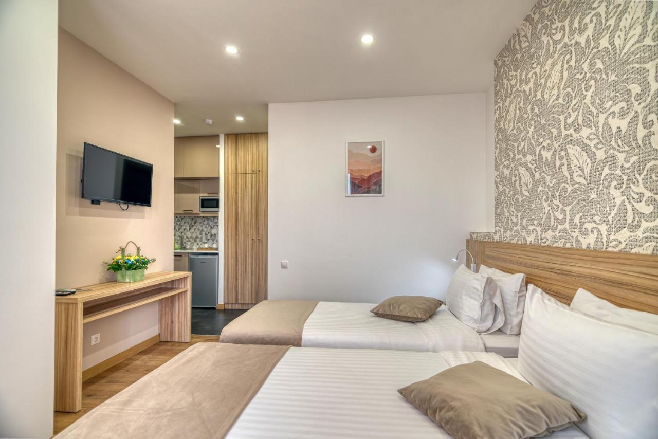 Orbeli Hotel Erevan Esterno foto