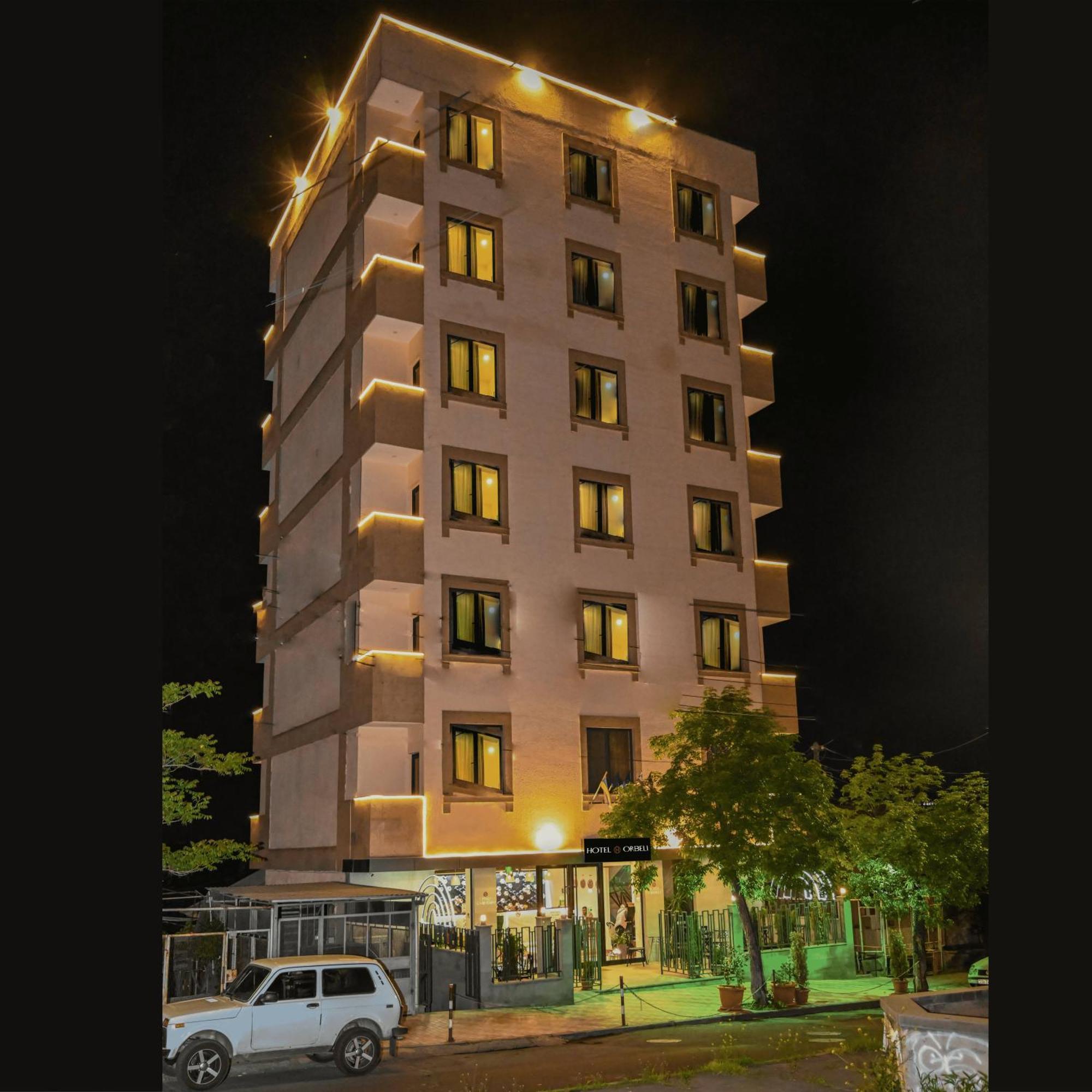Orbeli Hotel Erevan Esterno foto